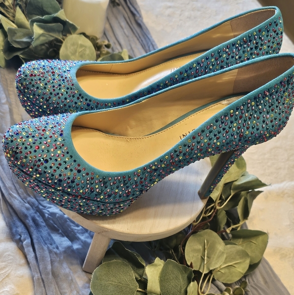 Womens High Heels - Picture 3 of 4